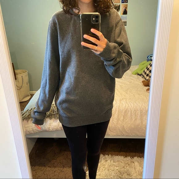 Grey crewneck sweatshirt - Picture 5 of 5